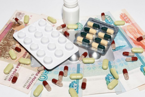 Росстат сообщил о снижении цен на лекарства в мае на 1,1%
